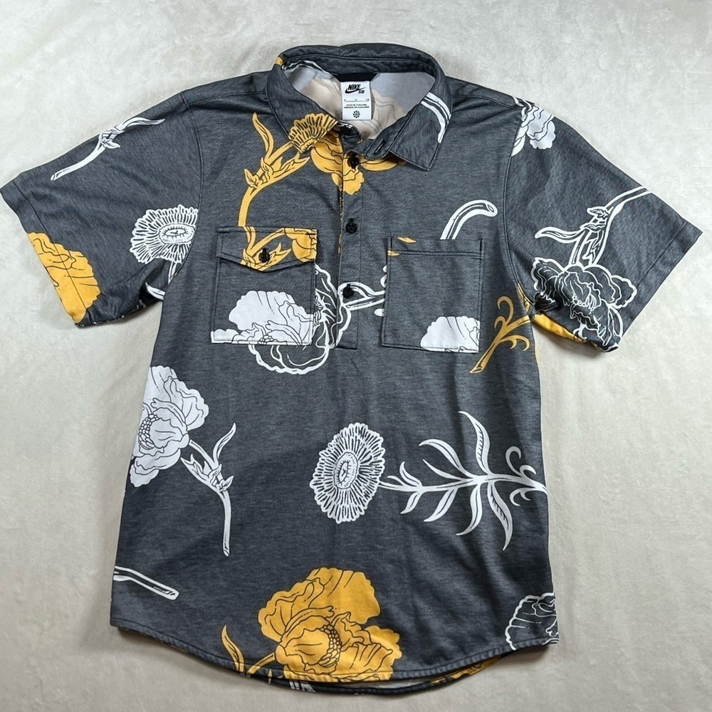 Men’s Small Nike SB All Over Print Floral Classic Pullover Polo Shirt Gray